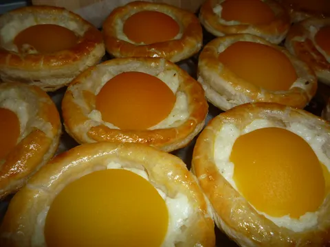 okrugli Danci