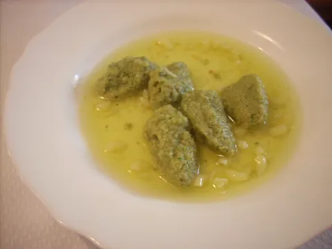 knedle od jetrice i peršina