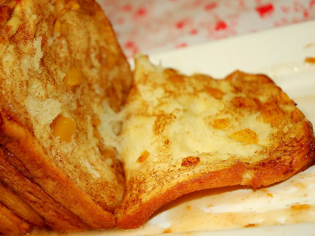 Pull - Apart hleb sa breskvama