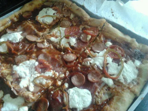 PIZZA