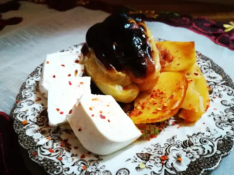 PUNJENA PAPRIKA