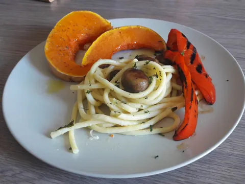 Brzi umak za tjesteninu