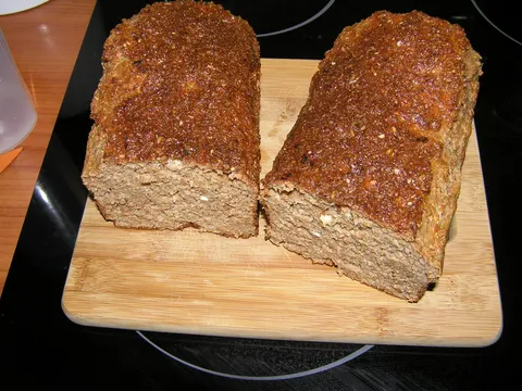Presjek proteinskog kruha