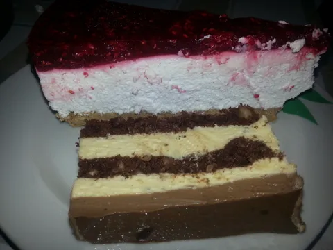 torta s ljesnjacima i karamelom by Mily