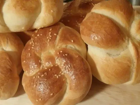 Kajzerice sa i bez sezama