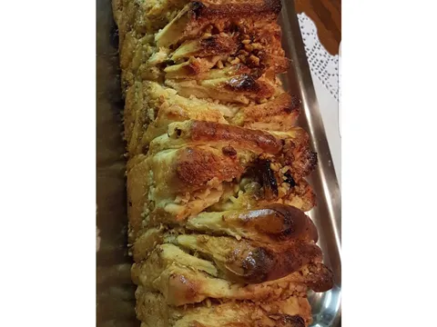 FALTENBROT (naborani kruh)