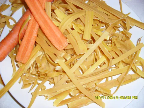 Crvena tjestenina