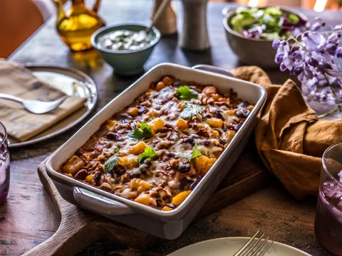 Chili con carne s krumpirom iz pećnice