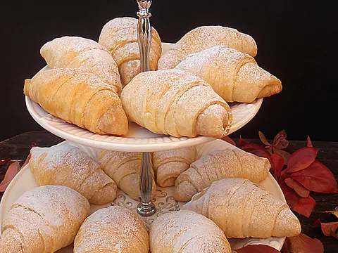 KIFLE (marmelada, čokolada)