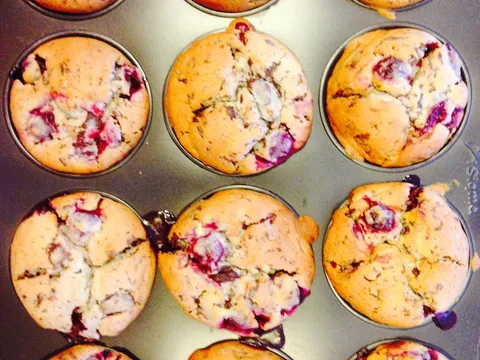 ČOKO CHERRY MUFFINI