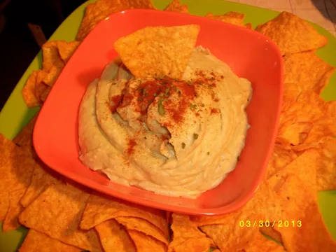Avokado dip umak