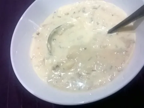 Umak od topljenog dimljenog sira za tjestenine