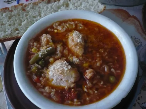 Sareni pileci -pilav-