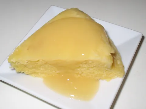 Kokos puding sa ananas sosom