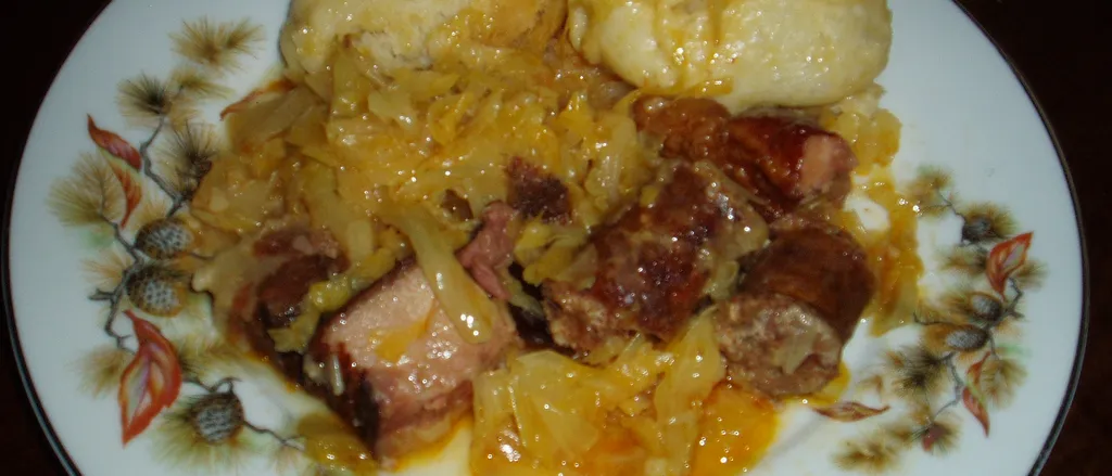 Kiseli kupus knedle