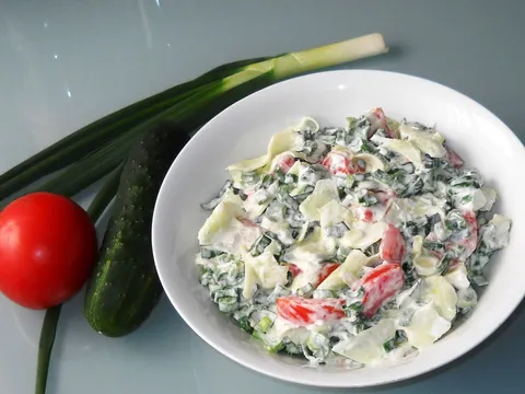 SALATA OD MLADOG LUKA