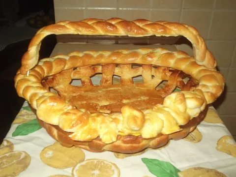 SVEČANA KORPA OD TESTA