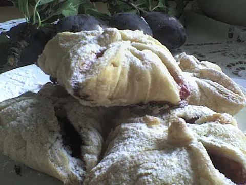 Jastučići sa šljivama