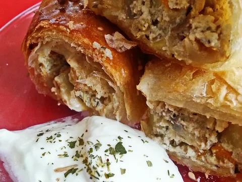 Pita sa šampinjonima i sirom