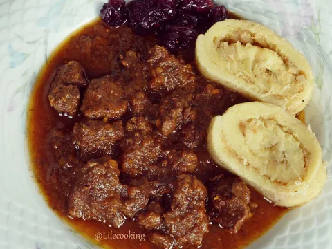 Srnetina na gulaš