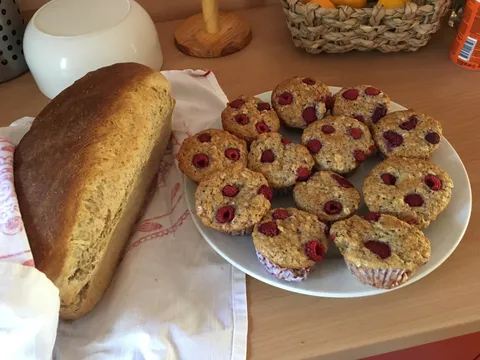 Chia muffini sa bananom i malinama
