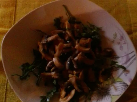 Salata od rukole sa sampinjonima i belim mesom