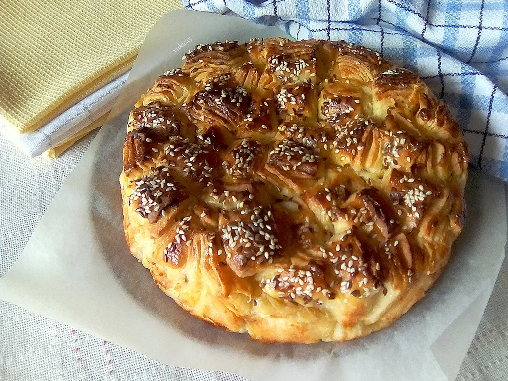 žu-žu pogača sa sirom