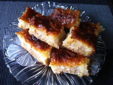Baklava s jabukama i kokosom