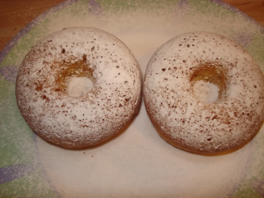 Krafne s rupom