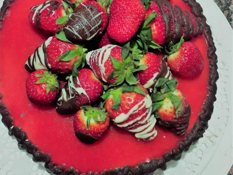 MISS STRAWBERRY CAKE