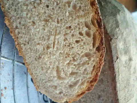 Hljeb "Burre"