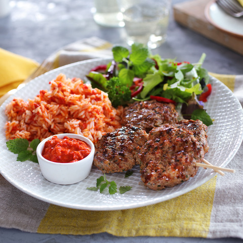 Lammbuletten mit Ajvarreis