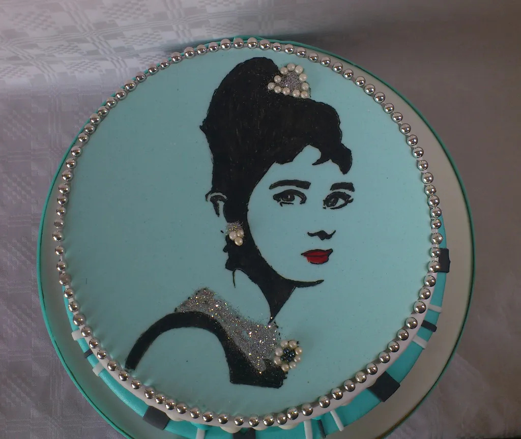 Audrey Hepburn torta