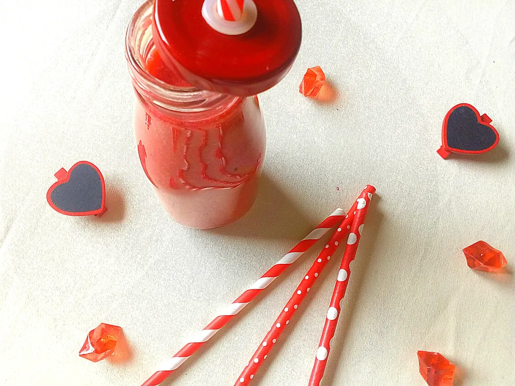 Smoothie od dinje, jagoda i marelice
