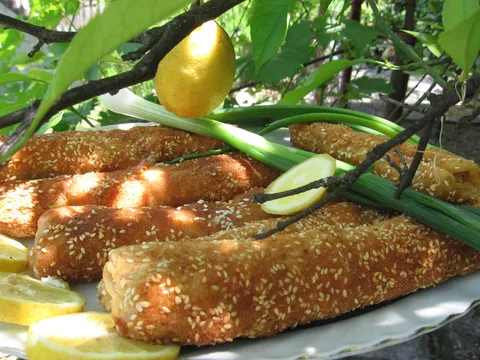 Piroske sa oblandom i susamom