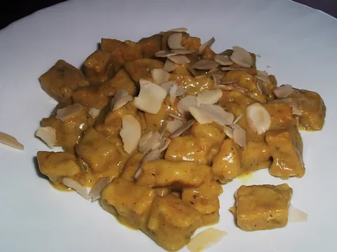 Seitan u umaku od kokosovog mlijeka