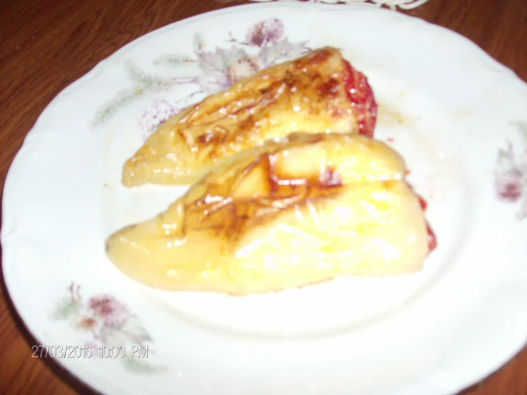 Pecene paprike sa ricotta sirom