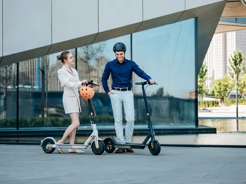 I šminker, i džentlmen: tri razloga zašto svi žele baš ovaj romobil
