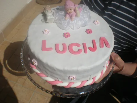 Torta za Luciju