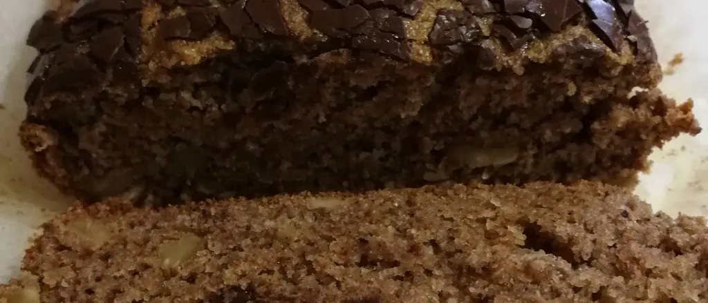Kolac od banane i oraha