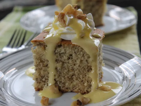 Banana rum cake with Sabayon sauce...