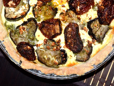 Tart sa svježim sirom i patliđanima