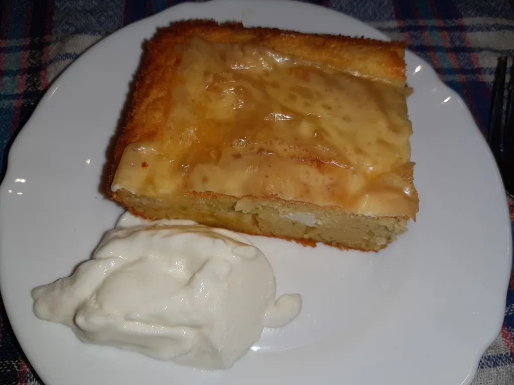 Bela pita sa tikvicama