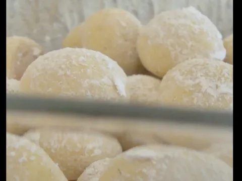 Lemon balls by LeChef