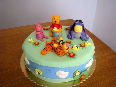 Winnie The Pooh sa ekipom za Doru!!!Dora Sretan Ti Rođendan!!!