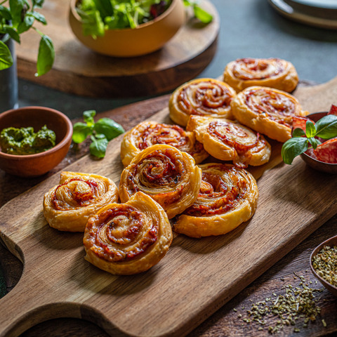 Pizza rolky s bazalkou