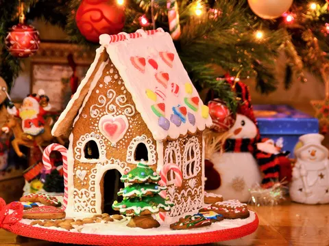 Gingerbread house