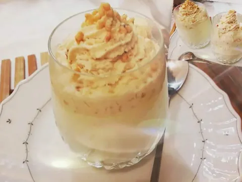 - Mascarpone kreme -