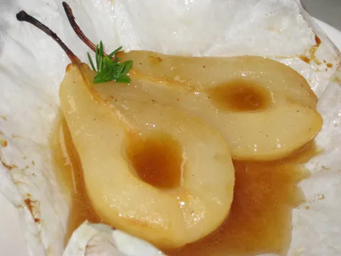 Amaretto pecene kruske