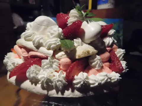 pavlova za godišnjicu braka